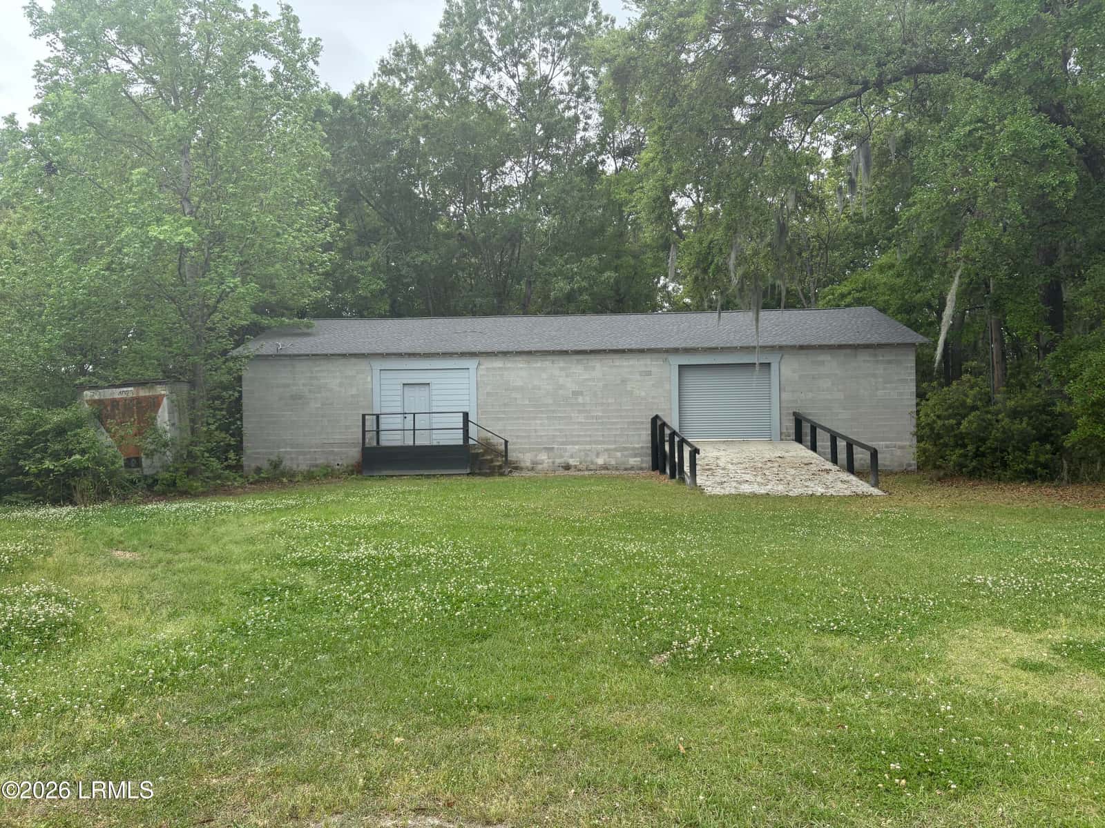 8 Neil Road, Beaufort, SC 29906 — photo 12 of 19