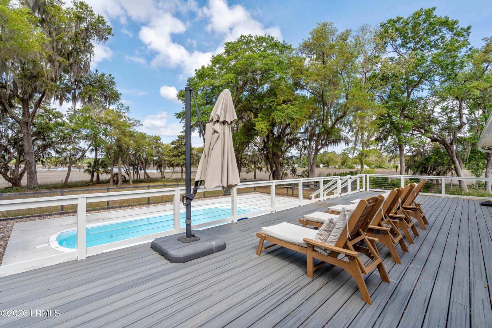1638 Hampton Drive, Beaufort, SC 29906 — photo 3 of 37