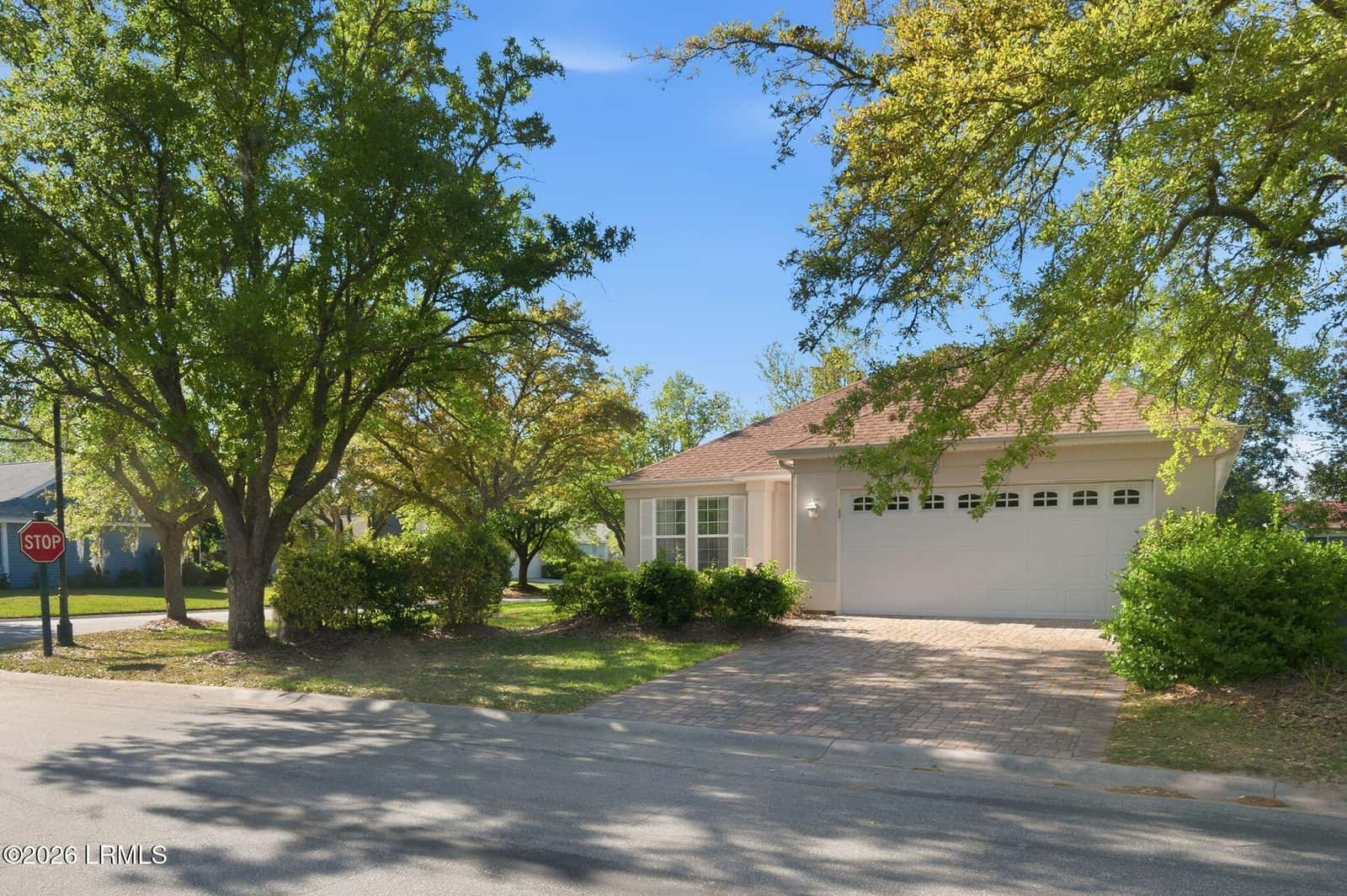 1 Fickling Court, Bluffton, SC 29909 — photo 4 of 32