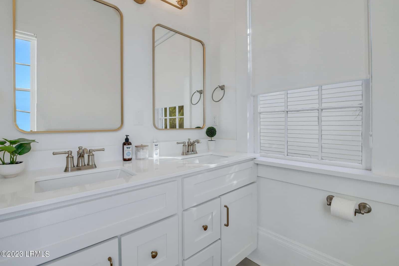 1214 King Street, Beaufort, SC 29902 — photo 10 of 66