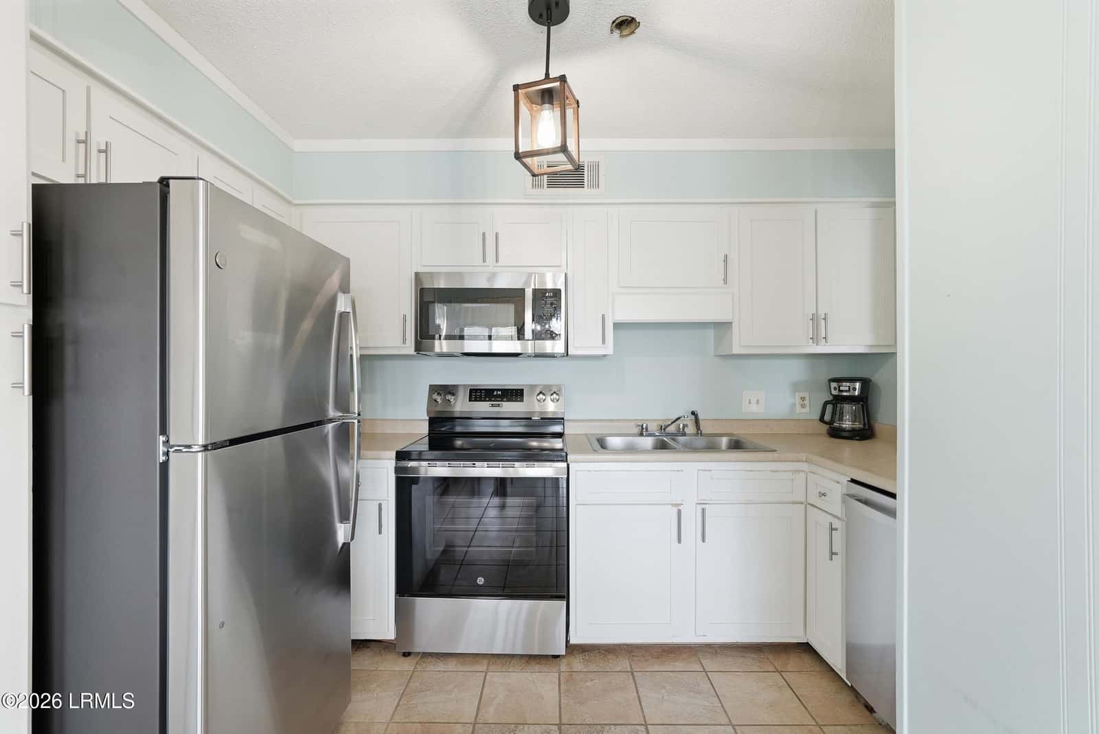 40 Folly Field Road 231, Hilton Head Island, SC 29928 — photo 14 of 55