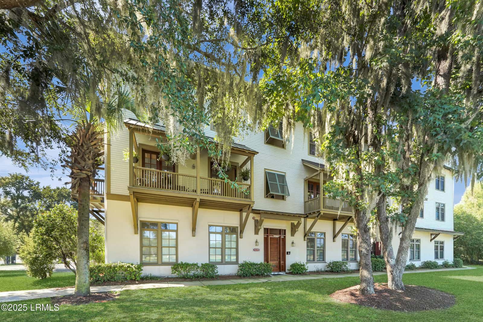 154 Cherokee Farms Road 3b, Beaufort, SC 29906 — photo 1 of 49