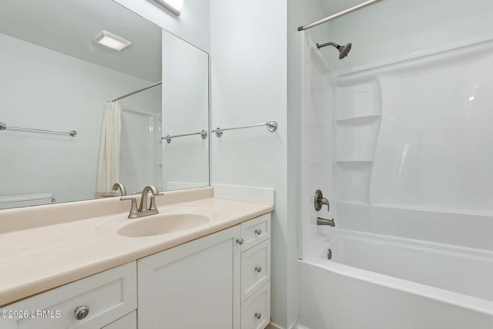 15 Deallyon Avenue 9, Hilton Head Island, SC 29928 — photo 24 of 52