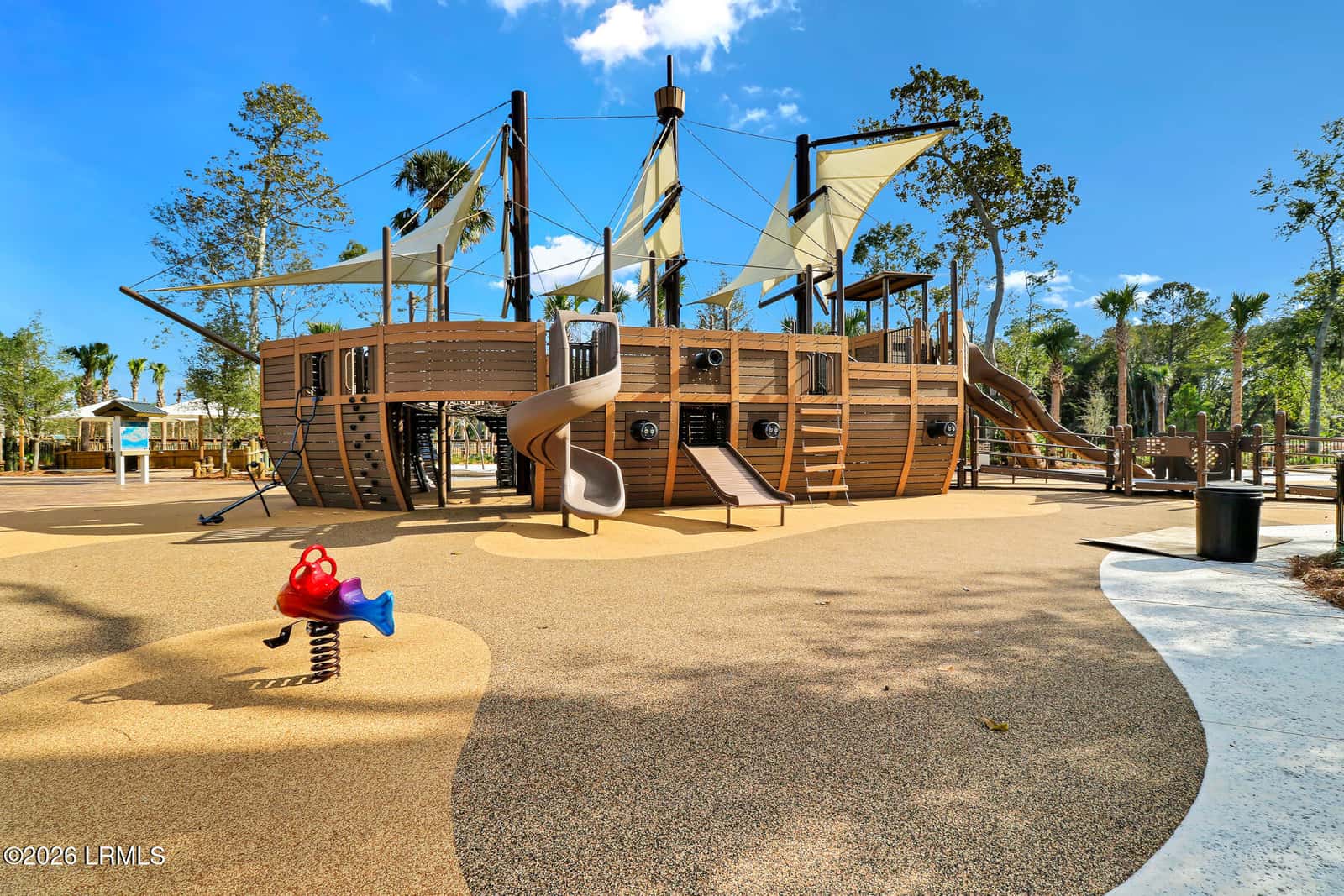 15 Deallyon Avenue 9, Hilton Head Island, SC 29928 — photo 46 of 52