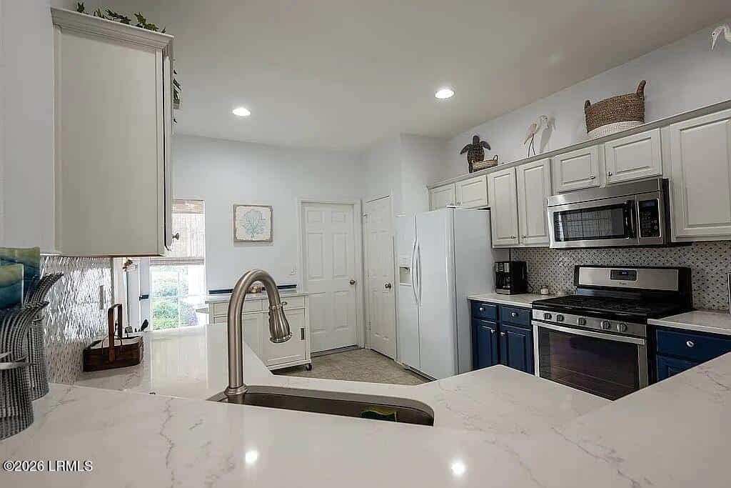 214 Colonel Thomas Heyward Road, Bluffton, SC 29909 — photo 11 of 33