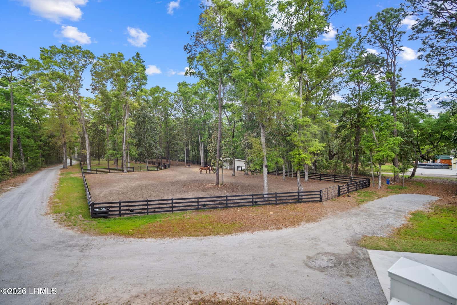 540 Sams Point Road, Beaufort, SC 29907 — photo 5 of 85