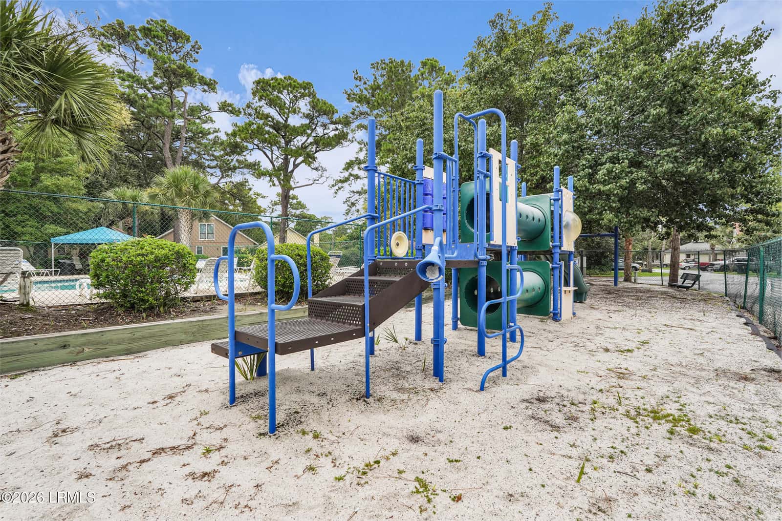 10 Pine Burr Road E 5, Hilton Head Island, SC 29926 — photo 32 of 36