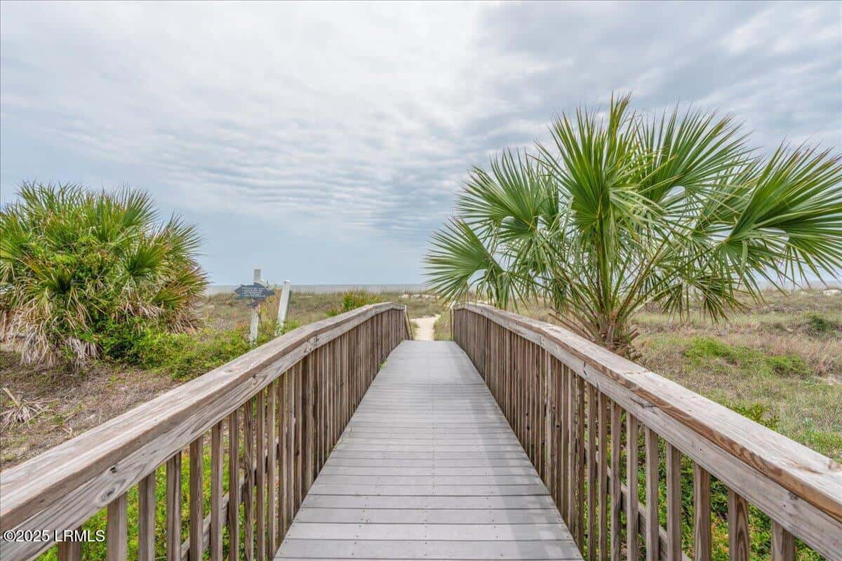 40 Folly Field Road 126, Hilton Head Island, SC 29928 — photo 22 of 27