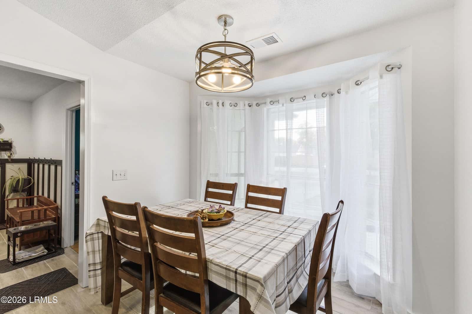 212 Middle Road, Beaufort, SC 29907 — photo 9 of 44