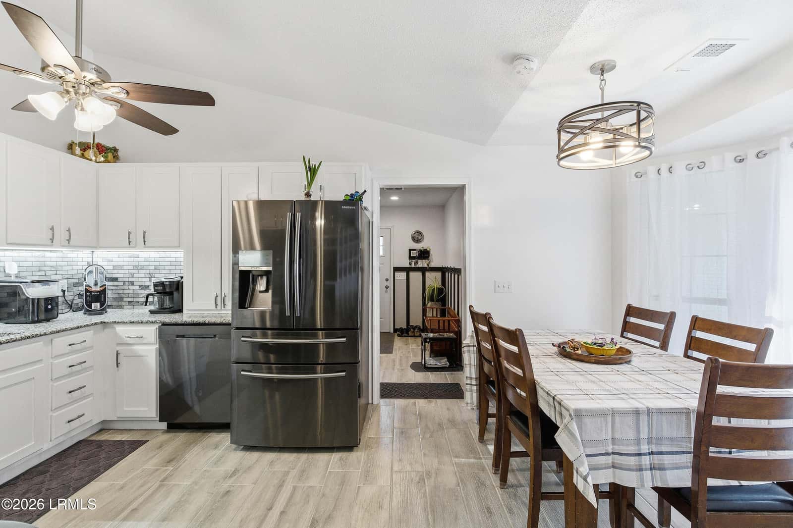 212 Middle Road, Beaufort, SC 29907 — photo 10 of 44