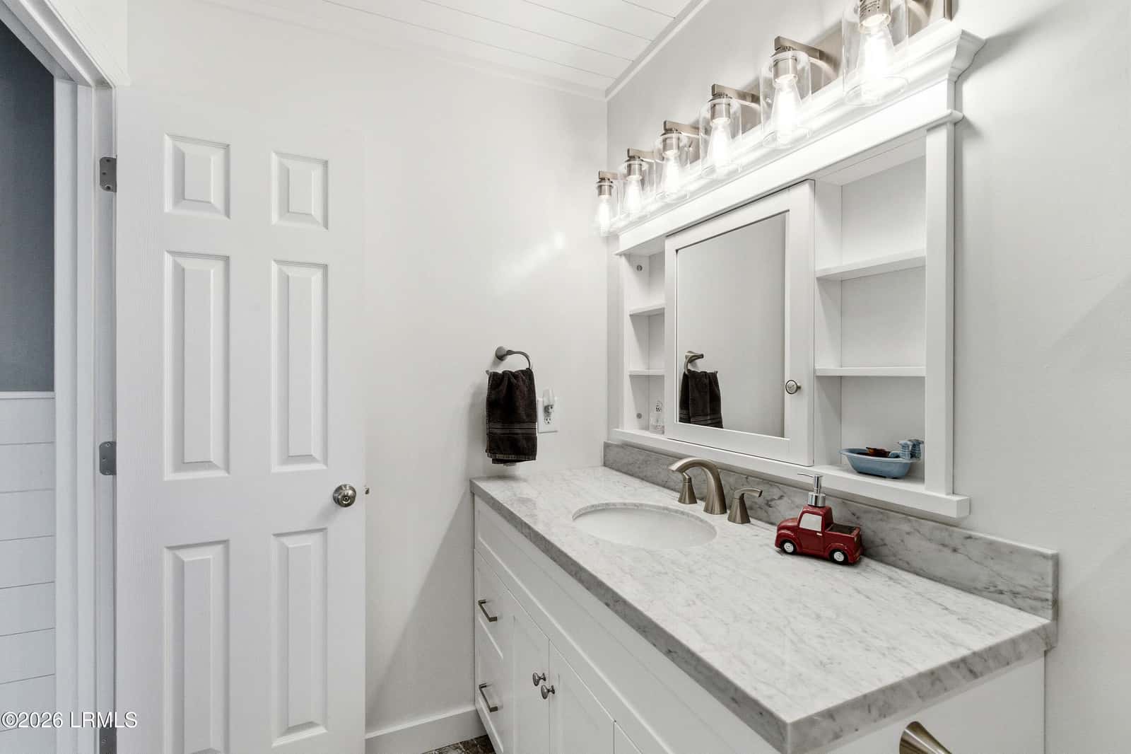 212 Middle Road, Beaufort, SC 29907 — photo 26 of 44
