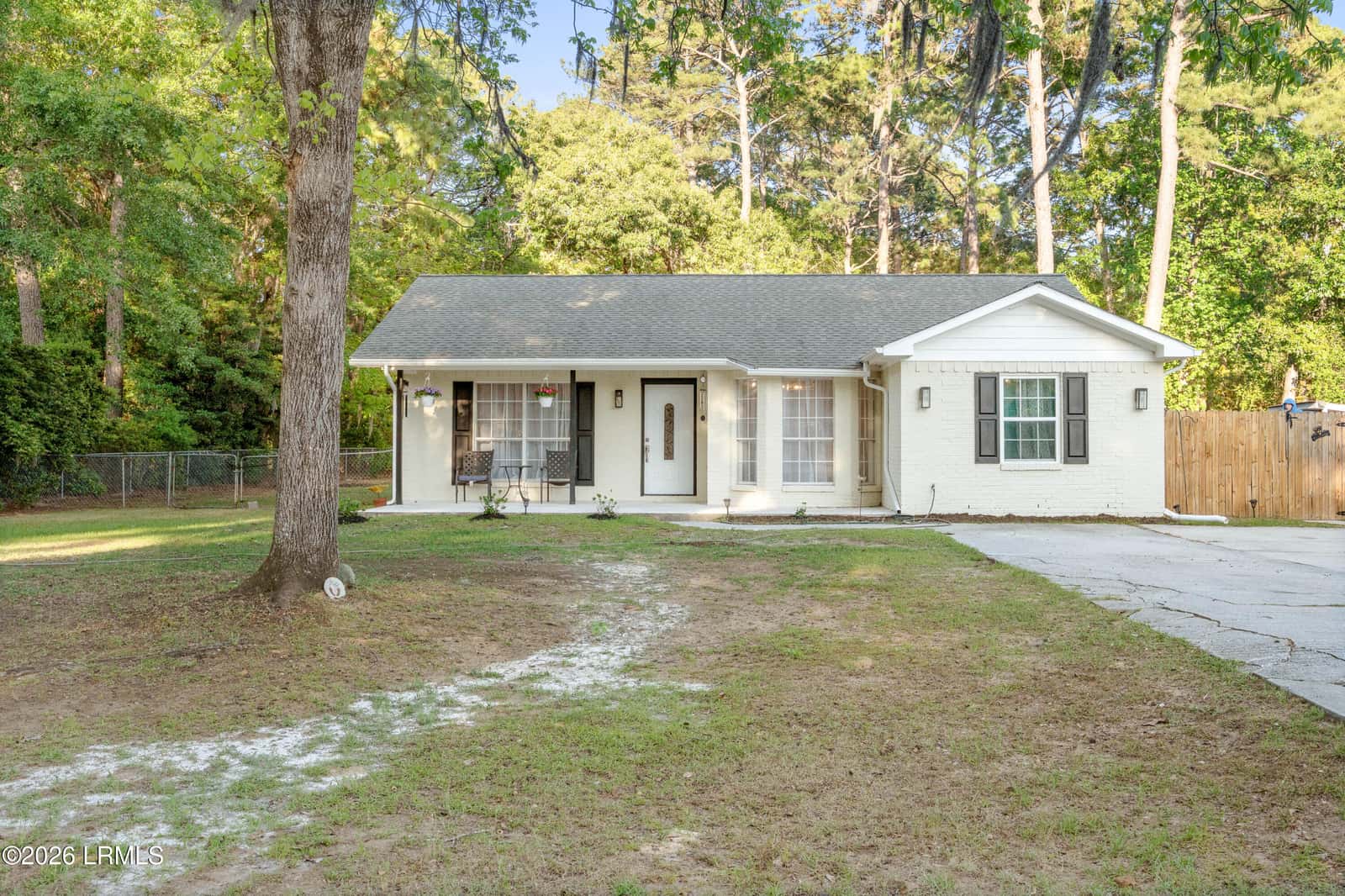 212 Middle Road, Beaufort, SC 29907 — photo 36 of 44
