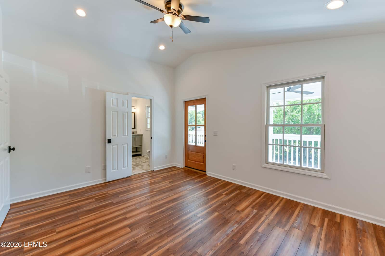 1203 Washington Street, Beaufort, SC 29902 — photo 17 of 38