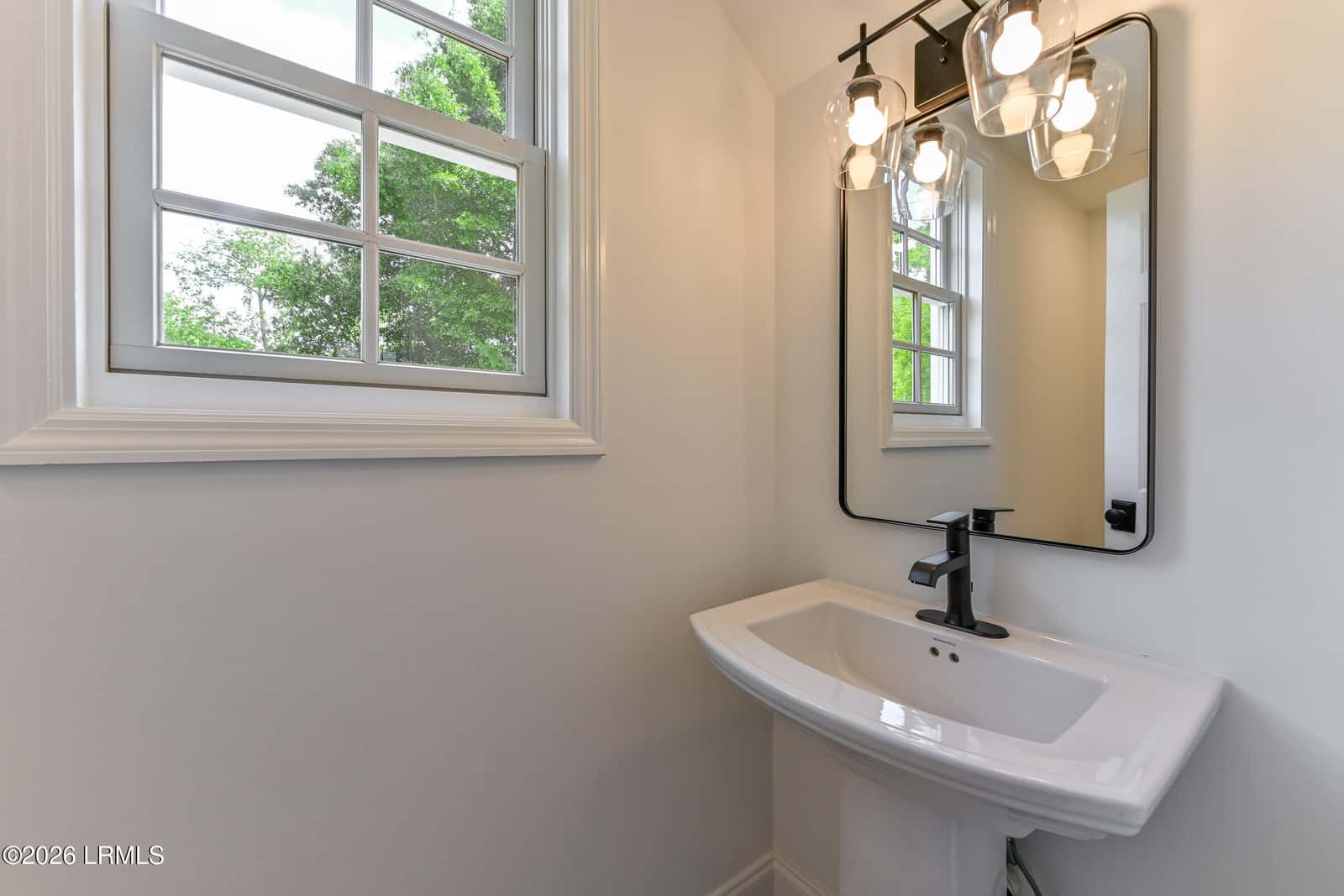 1203 Washington Street, Beaufort, SC 29902 — photo 9 of 38