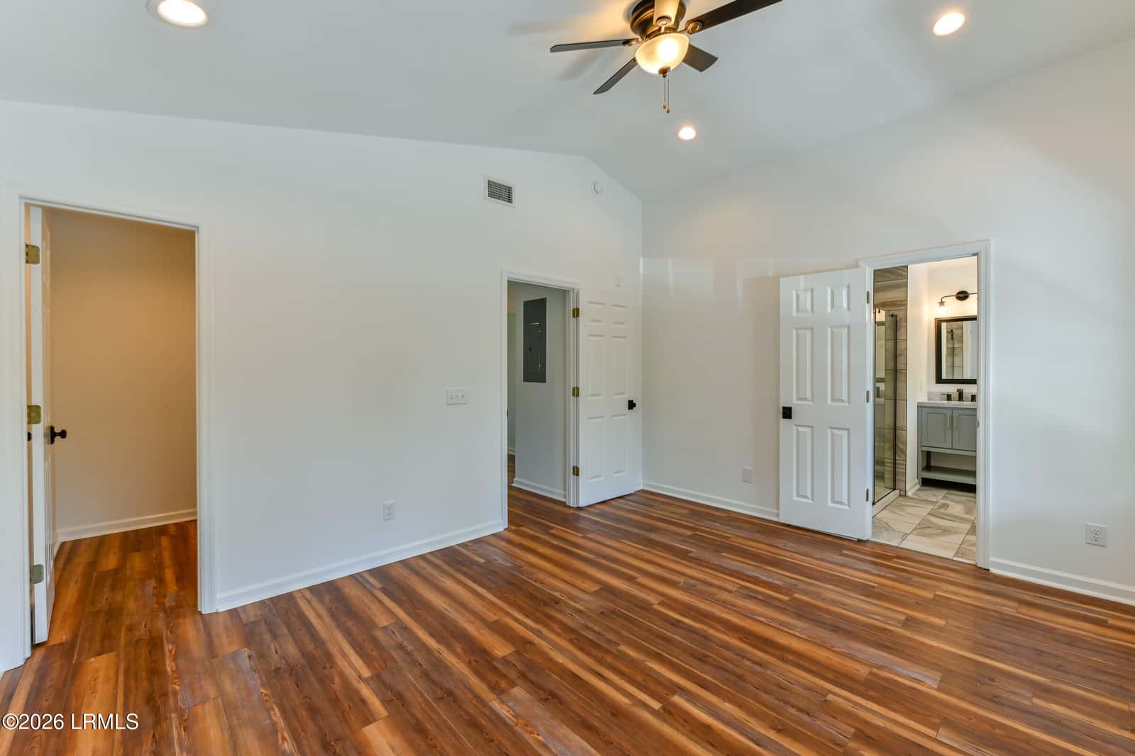 1203 Washington Street, Beaufort, SC 29902 — photo 15 of 38
