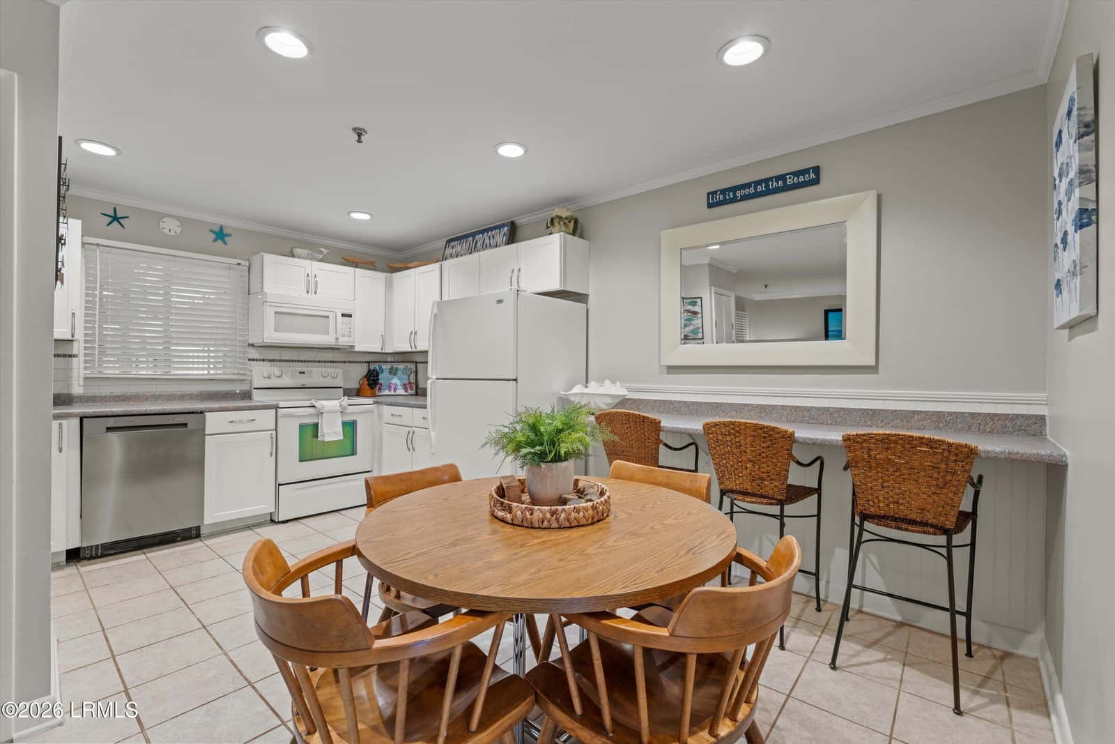 663 William Hilton Parkway 3209, Hilton Head Island, SC 29928 — photo 3 of 32