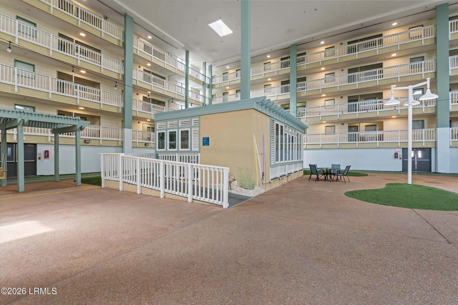 663 William Hilton Parkway 3209, Hilton Head Island, SC 29928 — photo 16 of 32