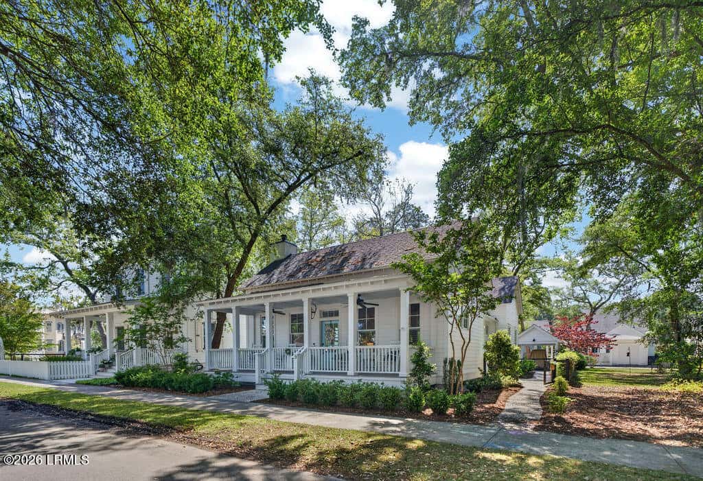3 Habersham Park, Beaufort, SC 29906 — photo 4 of 70
