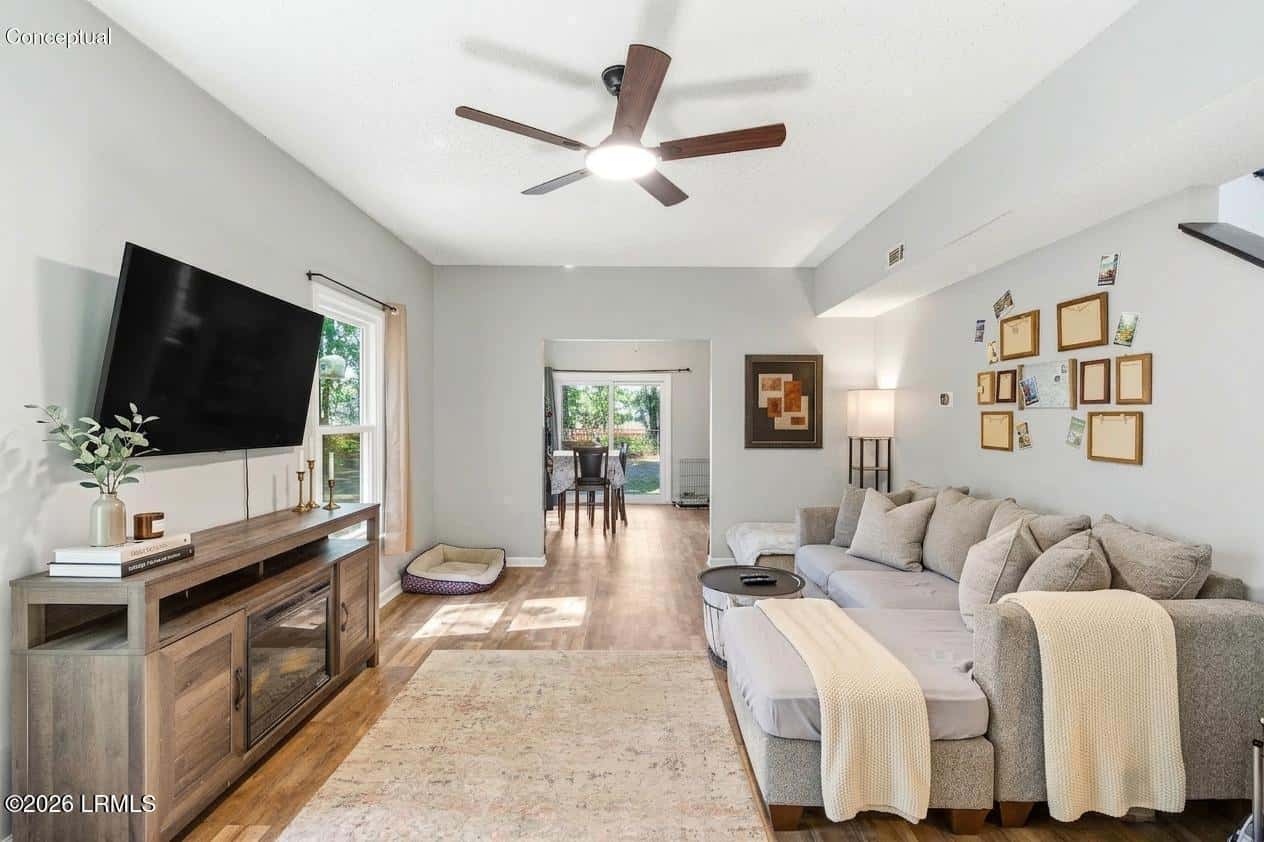 54 Brickyard Point Road S, Beaufort, SC 29907 — photo 12 of 52