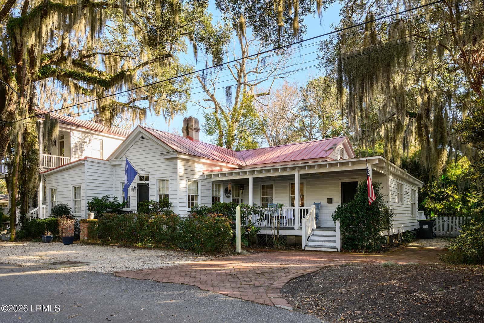 310 Hancock Street, Beaufort, SC 29902 — photo 1 of 59