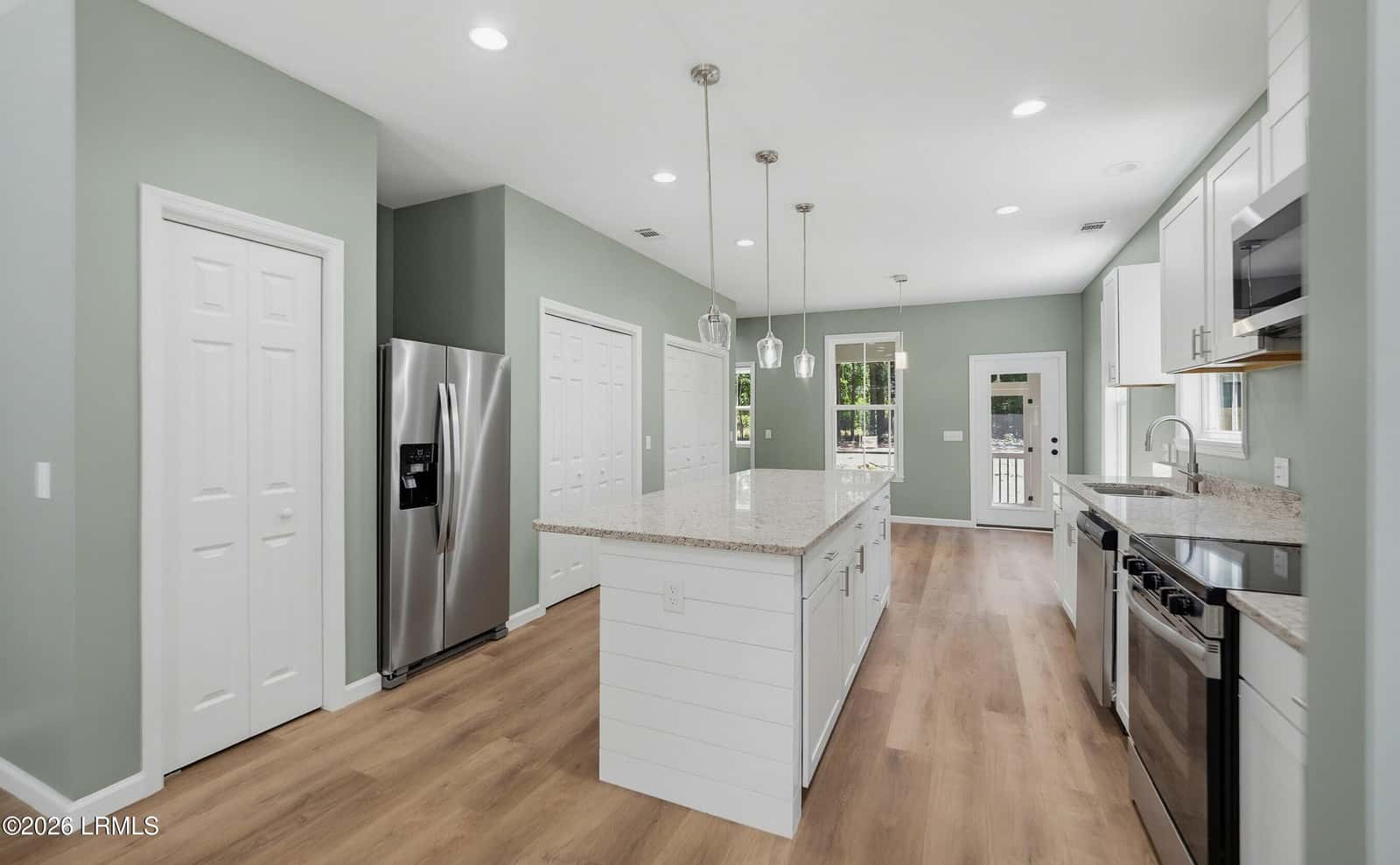 23 Seabrook Center Road, Seabrook, SC 29940 — photo 11 of 38