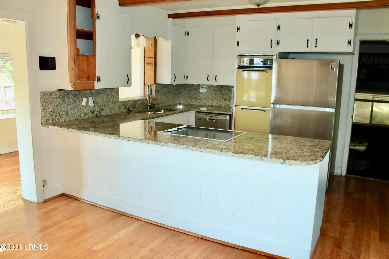 807 11th Street, Port Royal, SC 29935 — photo 11 of 46