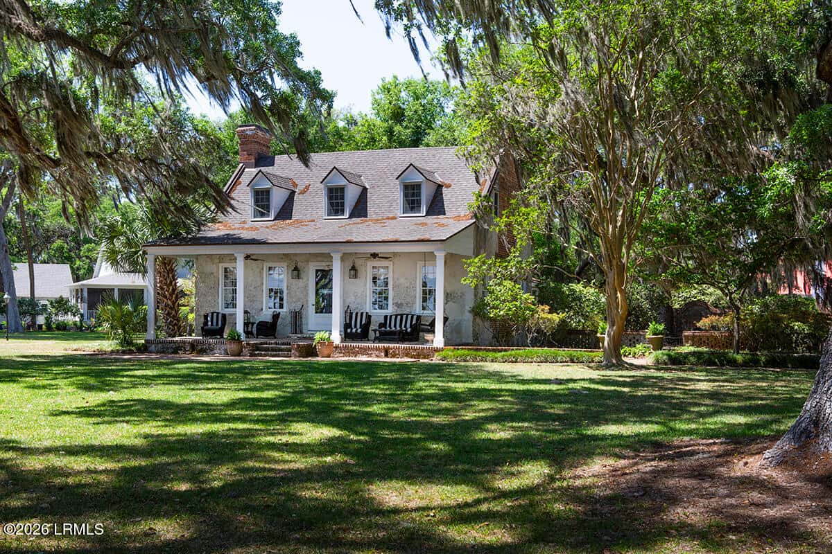 98 Gautier Place, Beaufort, SC 29902 — photo 10 of 24