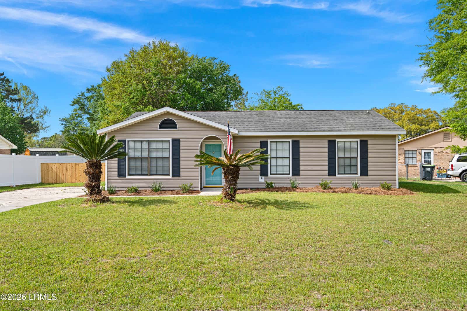14 Quail Ridge Circle N, Beaufort, SC 29906 — photo 1 of 44
