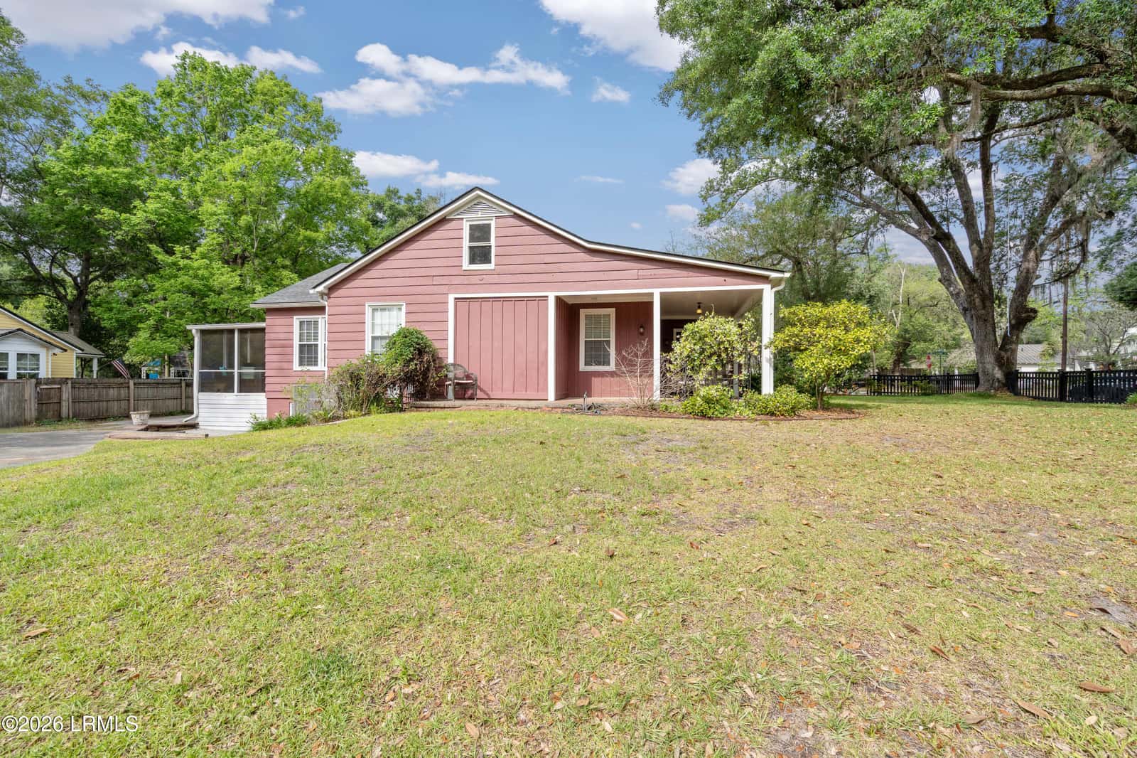200 Warren Street, Walterboro, SC 29488 — photo 2 of 53