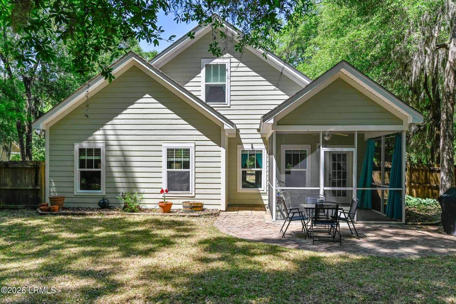 14 Chinaback Drive, Beaufort, SC 29907 — photo 3 of 37