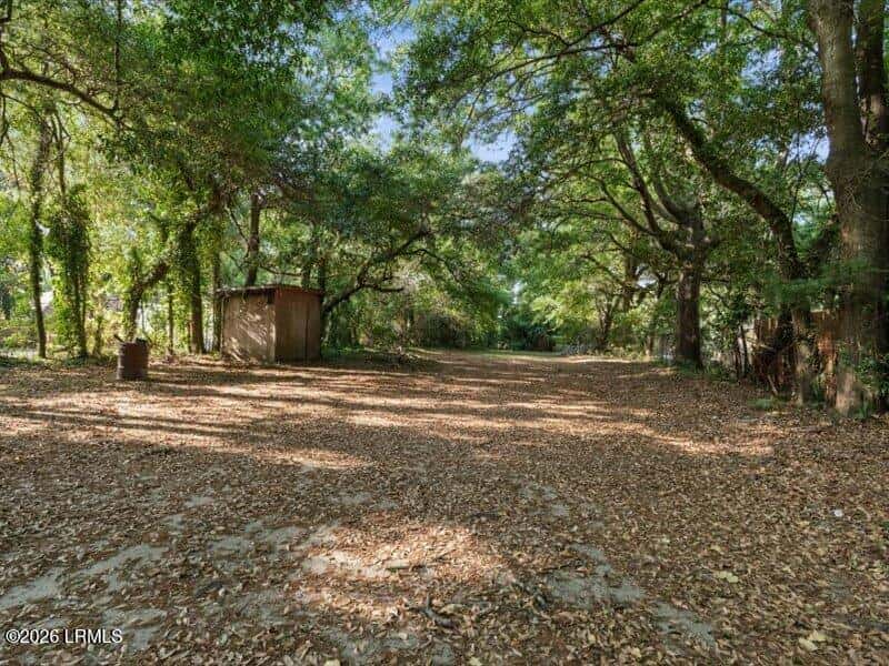 1919 Duke Street, Beaufort, SC 29902 — photo 6 of 29