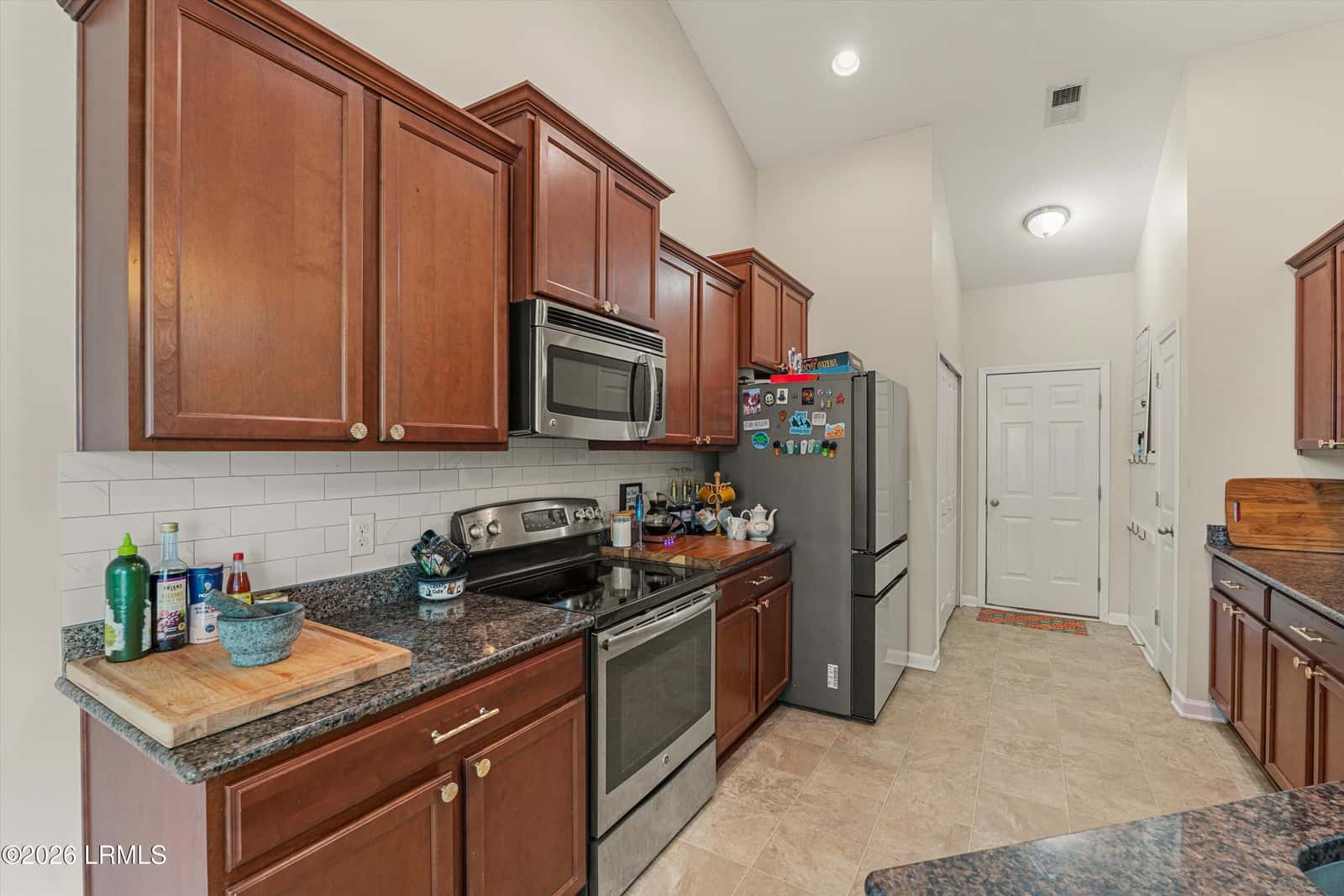 17 Congaree Way, Beaufort, SC 29902 — photo 11 of 27