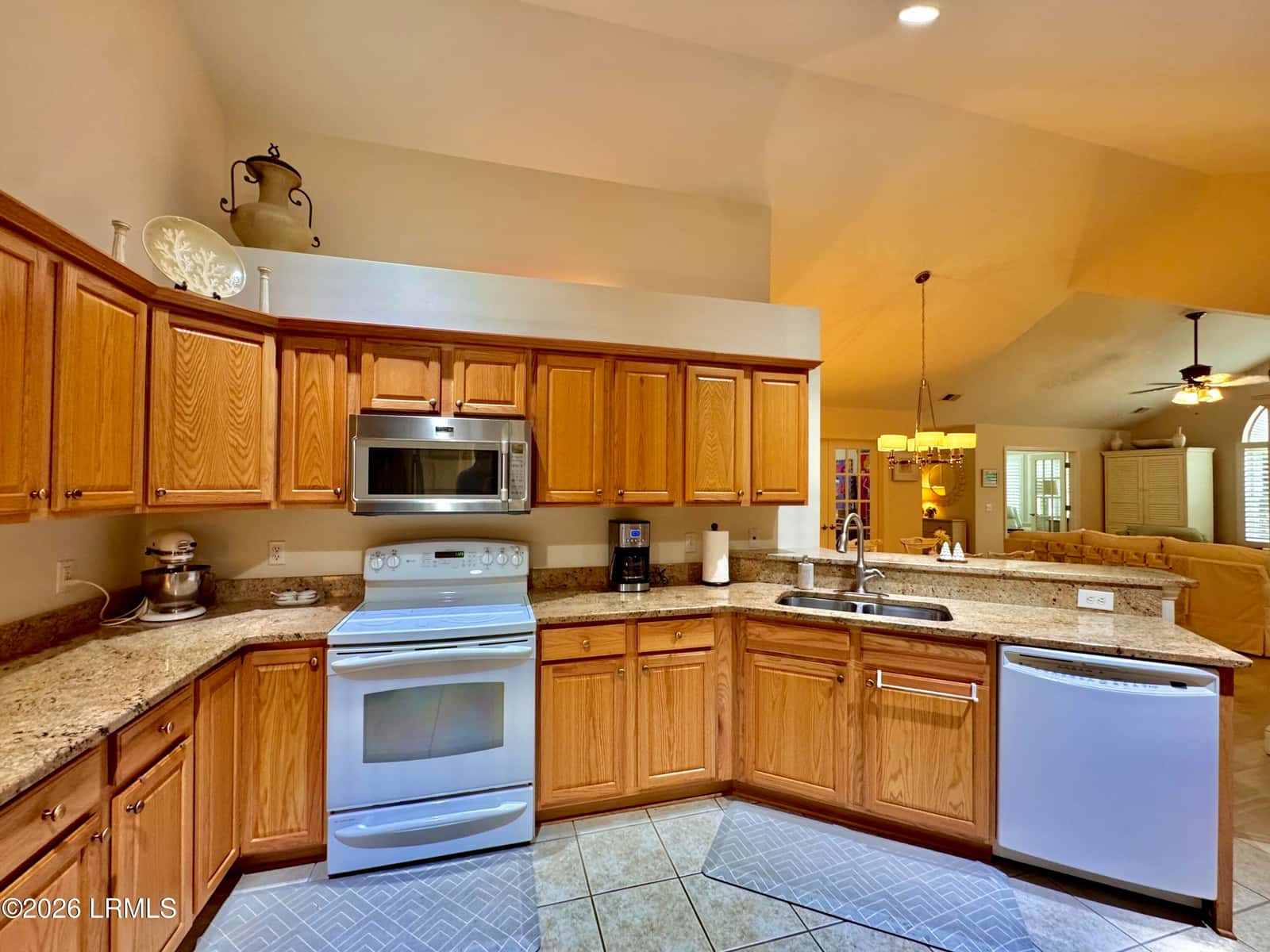 455 Abbey Glen Way, Hardeeville, SC 29927 — photo 11 of 36