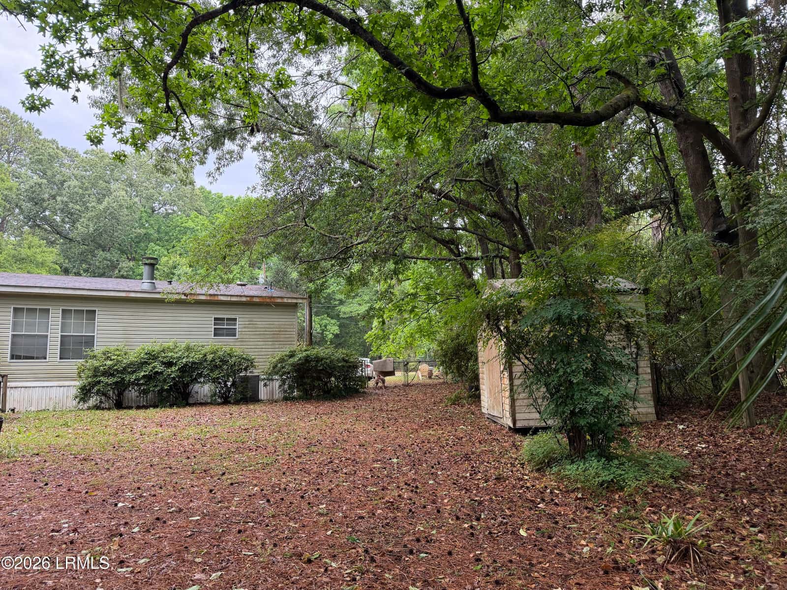 185 Stanley Road, Beaufort, SC 29906 — photo 3 of 36
