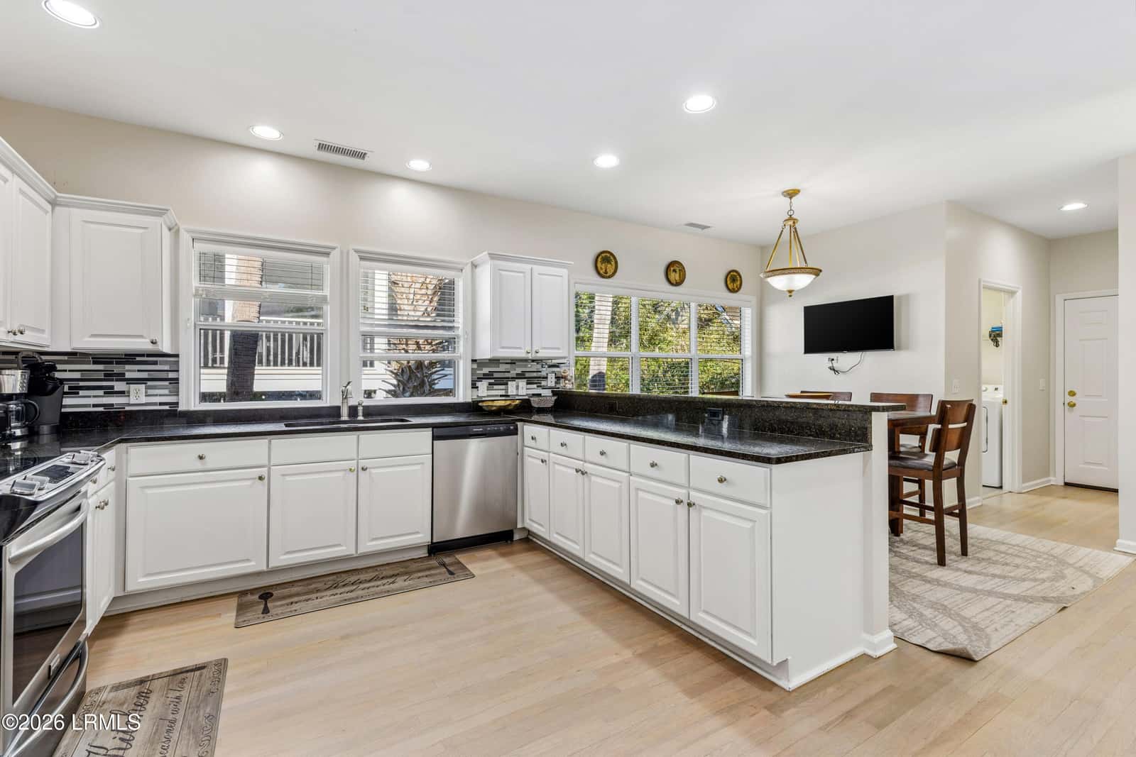 30 N Forest Beach Drive, Hilton Head Island, SC 29928 — photo 14 of 49