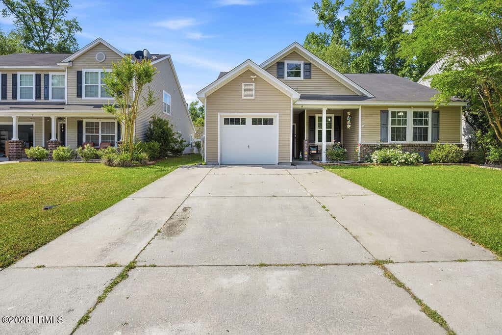 15 Cedar Creek Circle, Beaufort, SC 29906 — photo 2 of 32
