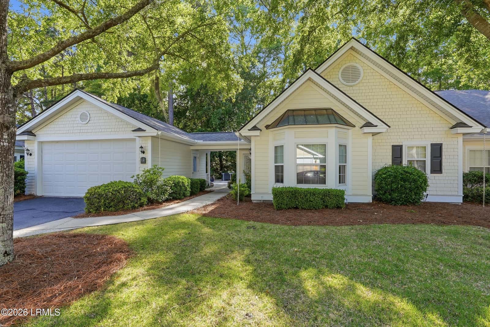15 Indigo Run Drive 12, Hilton Head Island, SC 29926 — photo 1 of 27