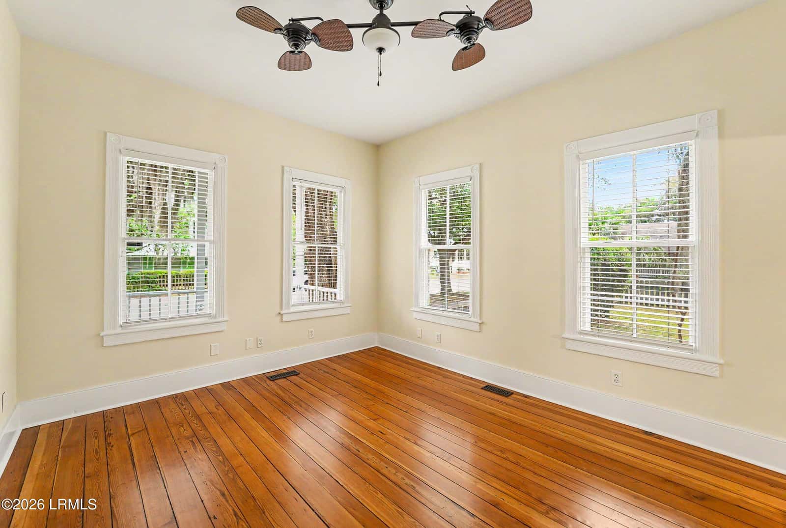 809 Duke Street, Beaufort, SC 29902 — photo 5 of 24