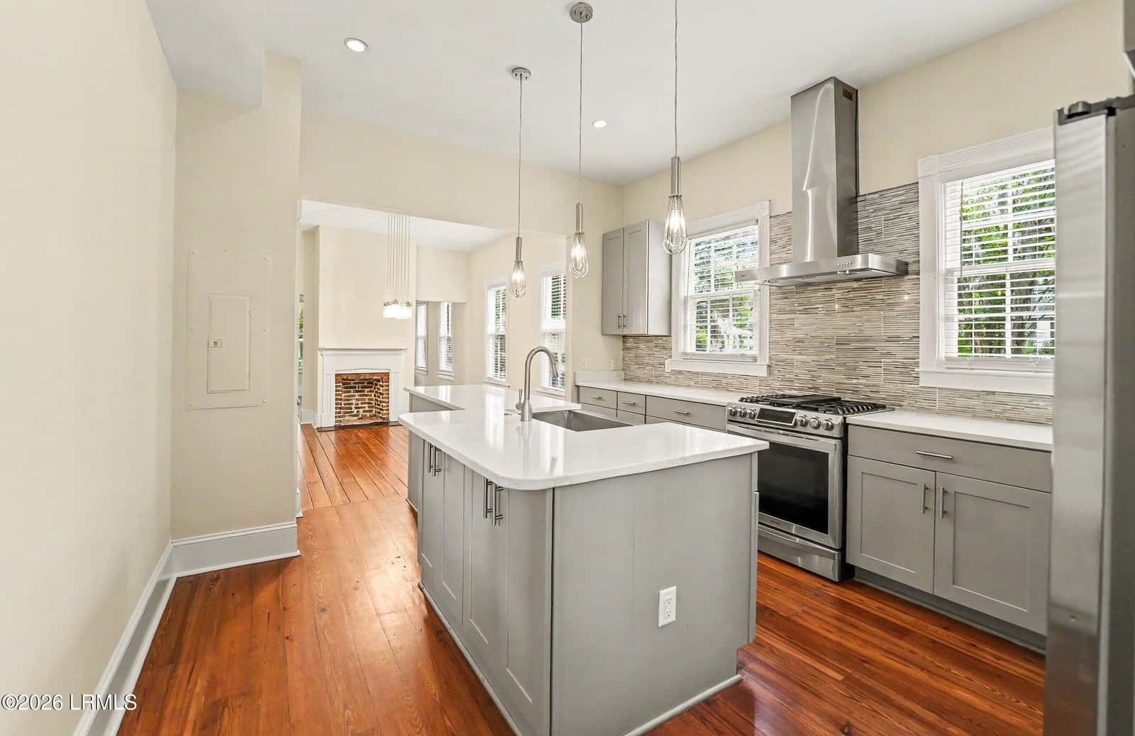 809 Duke Street, Beaufort, SC 29902 — photo 8 of 24