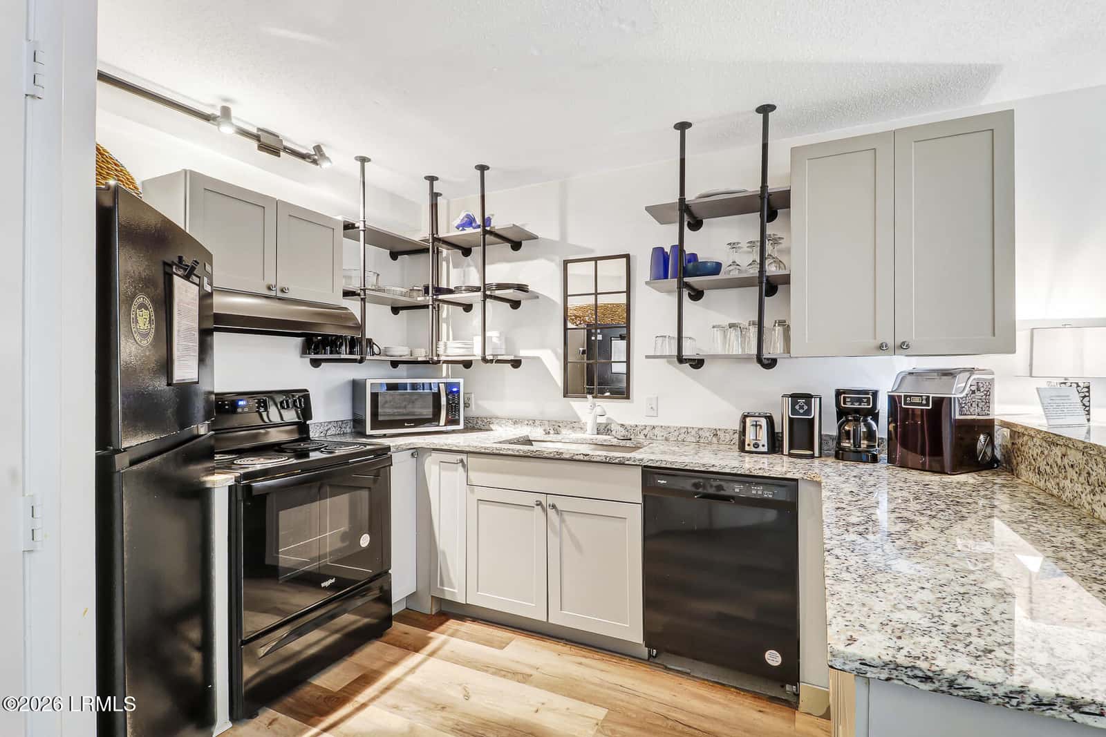 10 Lemoyne Avenue 101, Hilton Head Island, SC 29928 — photo 18 of 41