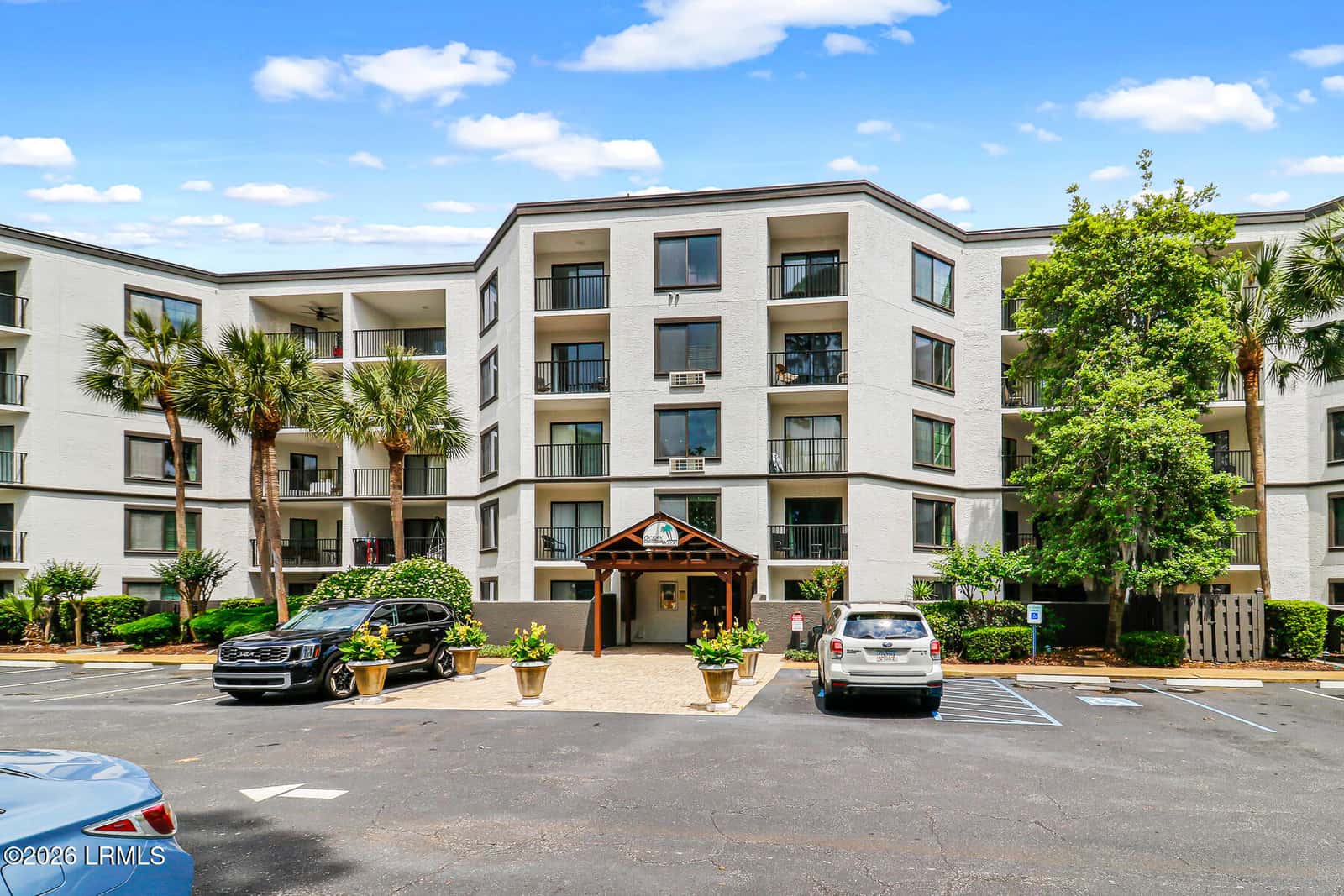 10 Lemoyne Avenue 101, Hilton Head Island, SC 29928 — photo 1 of 41