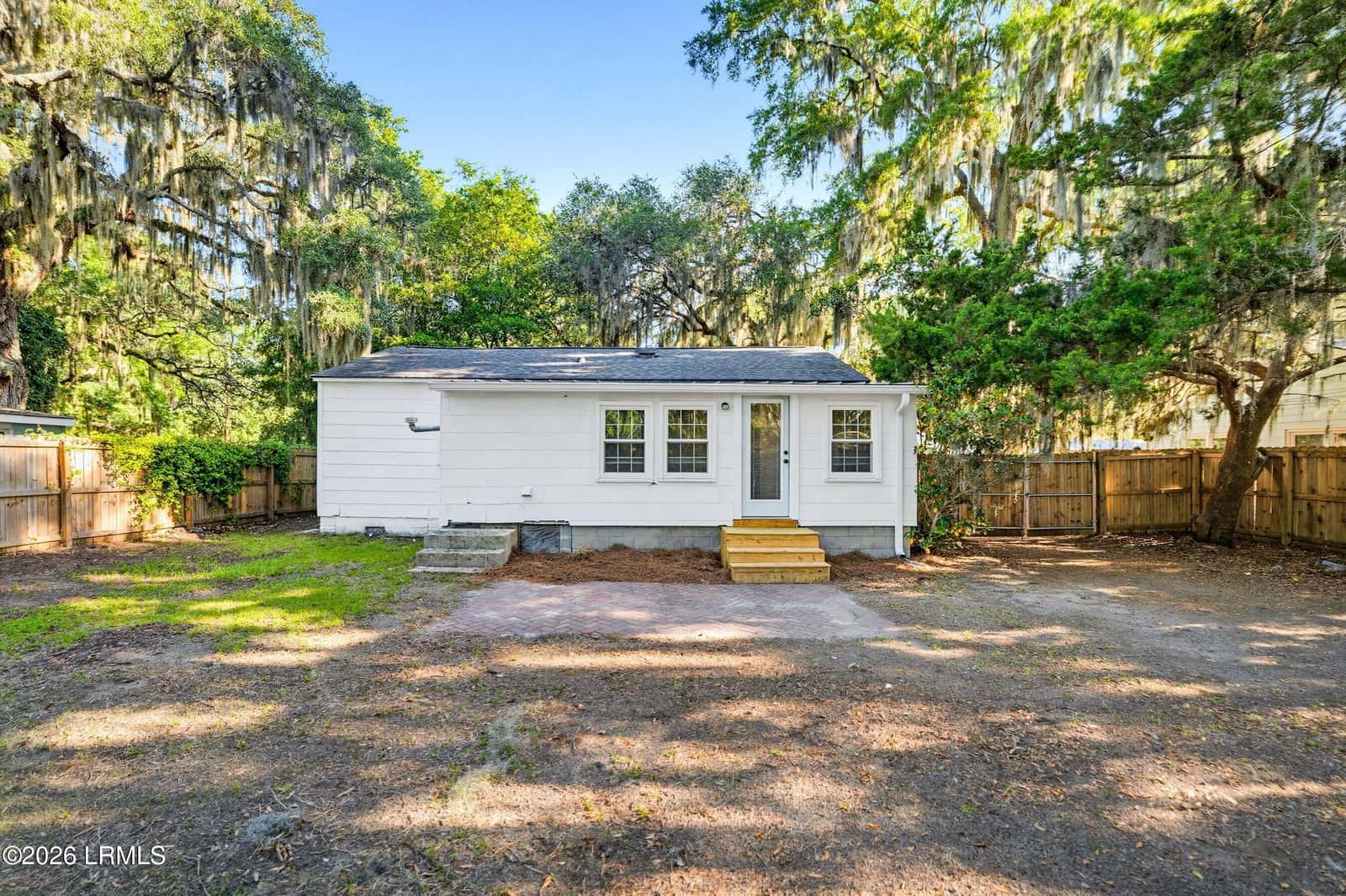 1106 Woodward Avenue, Beaufort, SC 29902 — photo 25 of 37