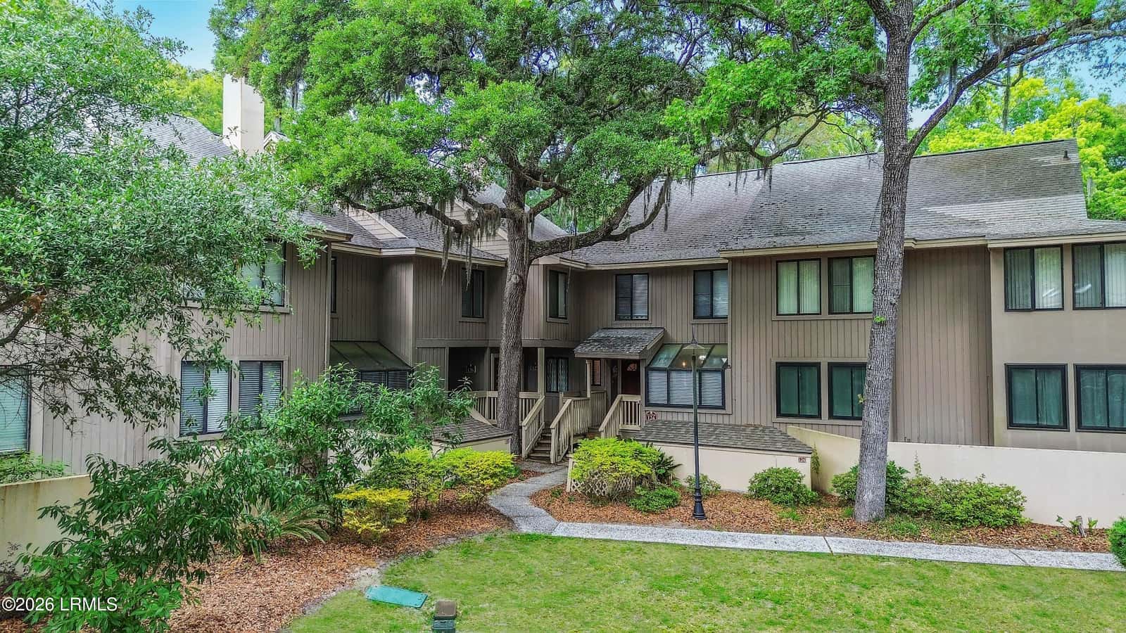 125 Shipyard Drive 124, Hilton Head Island, SC 29928 — photo 3 of 34