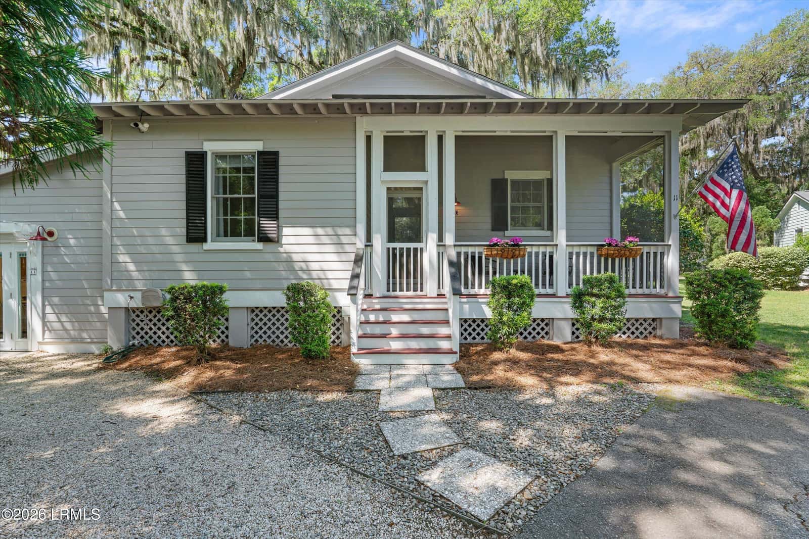 11 Ladys Walk, Beaufort, SC 29907 — photo 2 of 37