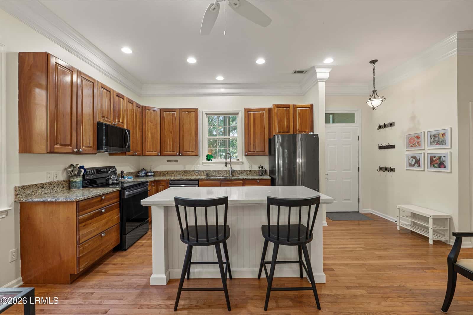 11 Ladys Walk, Beaufort, SC 29907 — photo 5 of 37