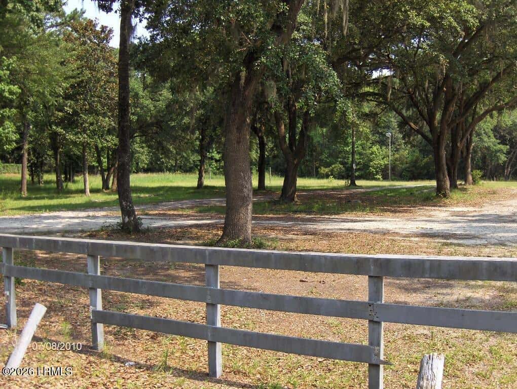 23 Donaldson Camp Road, Beaufort, SC 29906 — photo 6 of 19