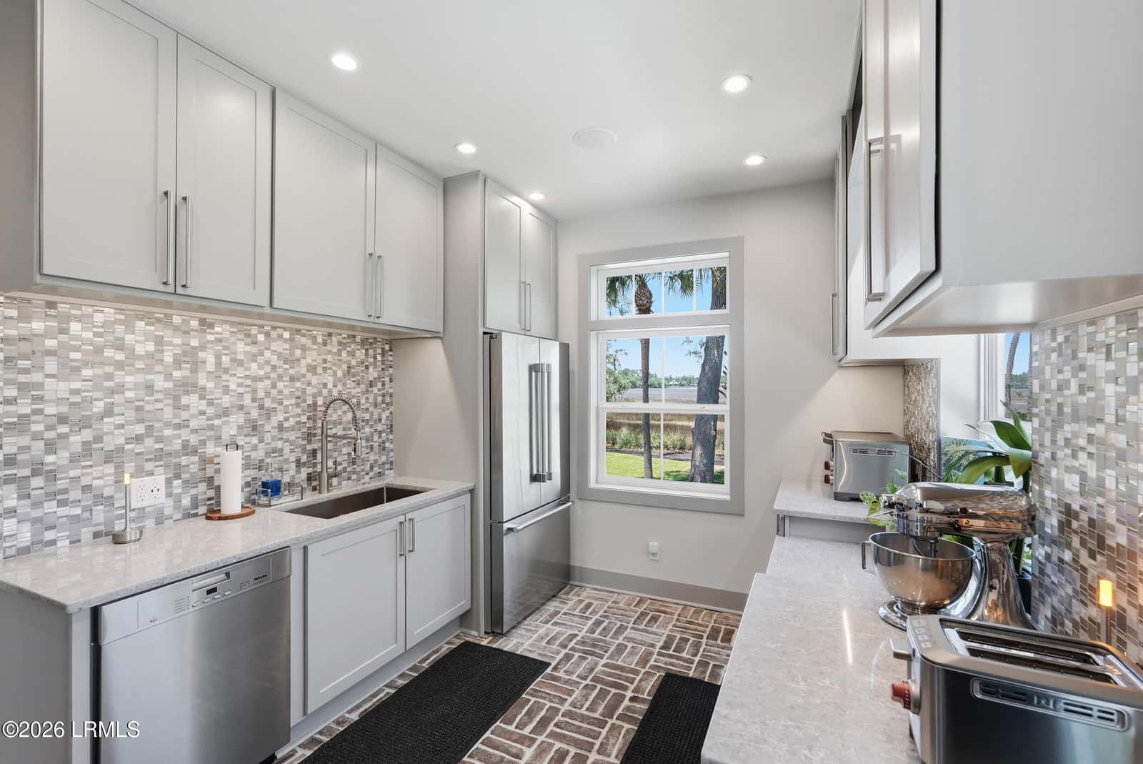 7 Peninsula Drive, Hilton Head Island, SC 29926 — photo 29 of 100