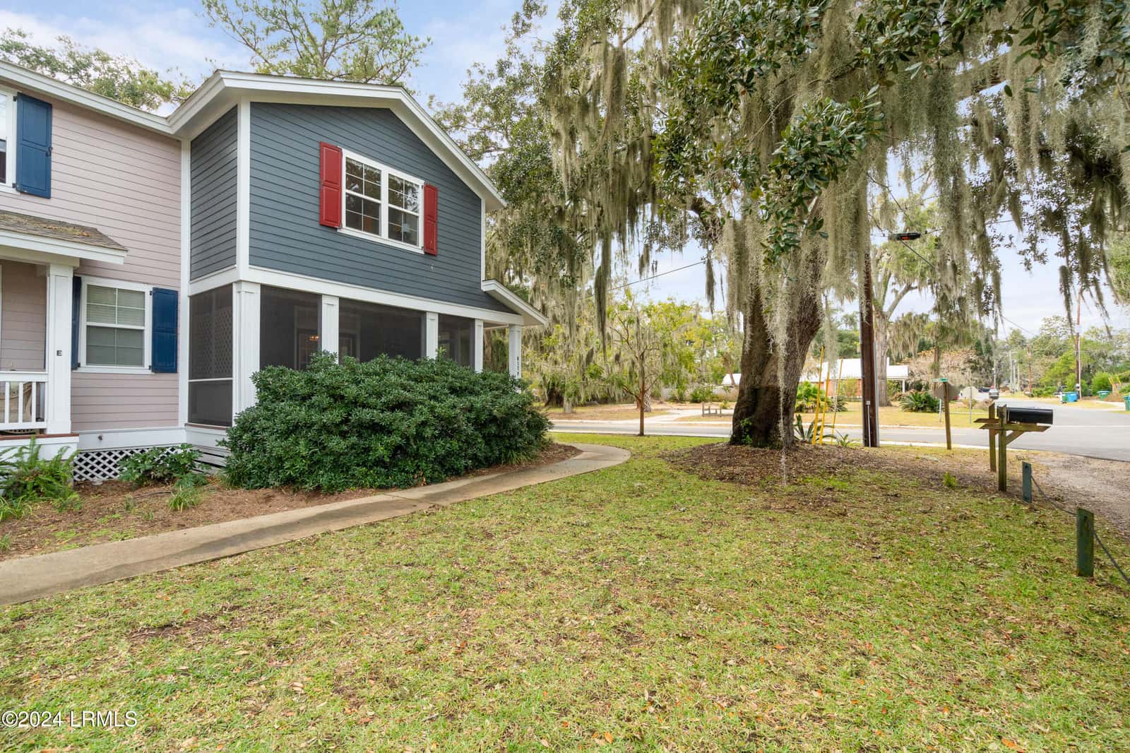 817 15th Street F, Port Royal, SC 29935 — photo 7 of 40