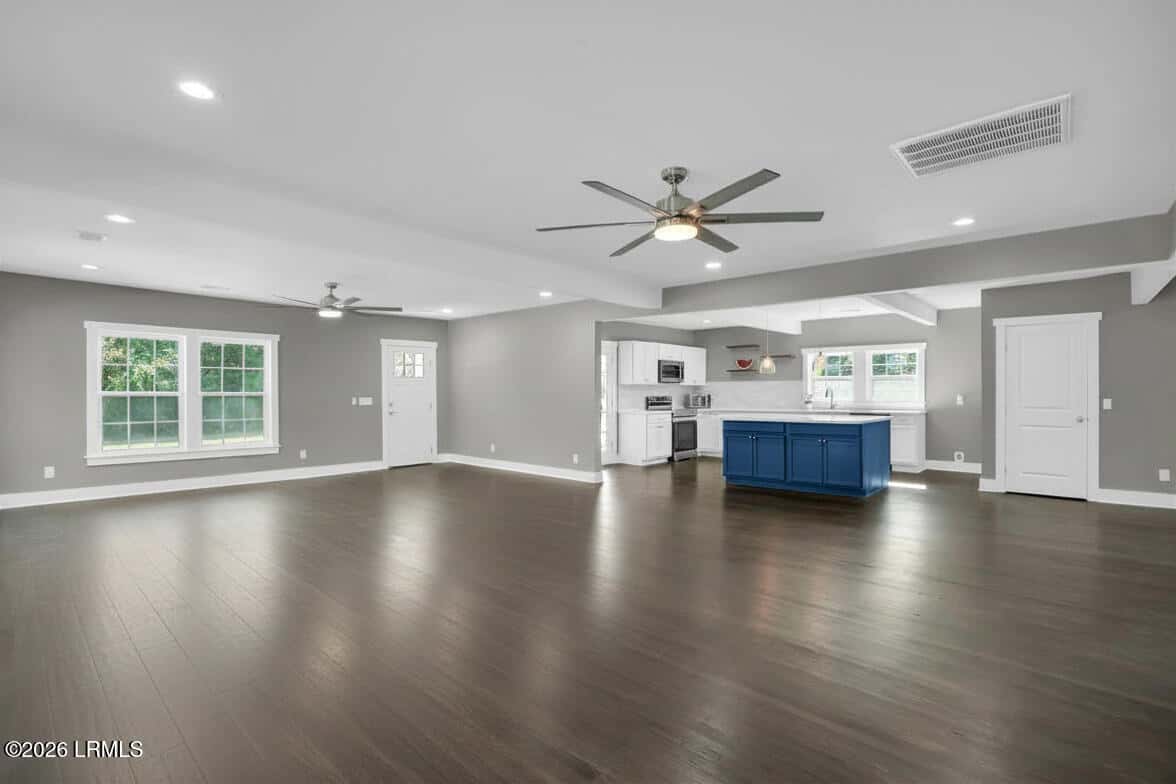 401 - 403 Mulberry Street W, Hampton, SC 29924 — photo 4 of 61