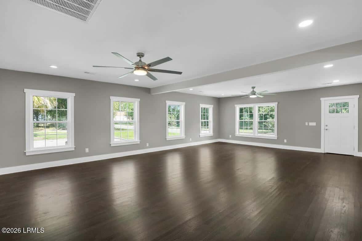 401 - 403 Mulberry Street W, Hampton, SC 29924 — photo 3 of 61